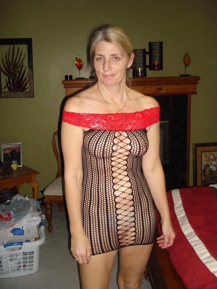 25P MILF Wives 108
