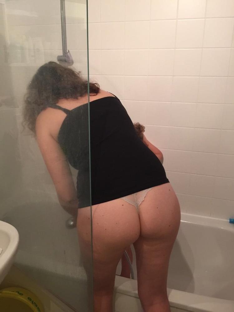 25P Sexy milf