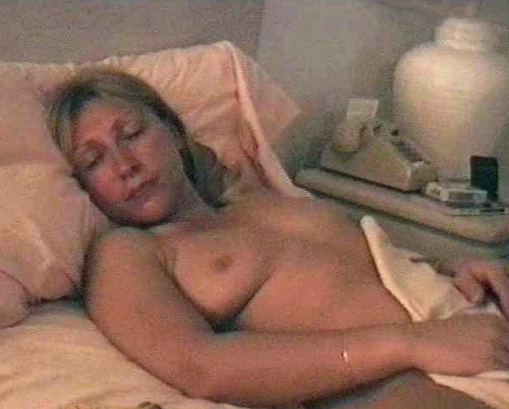 7P Nice milf 1
