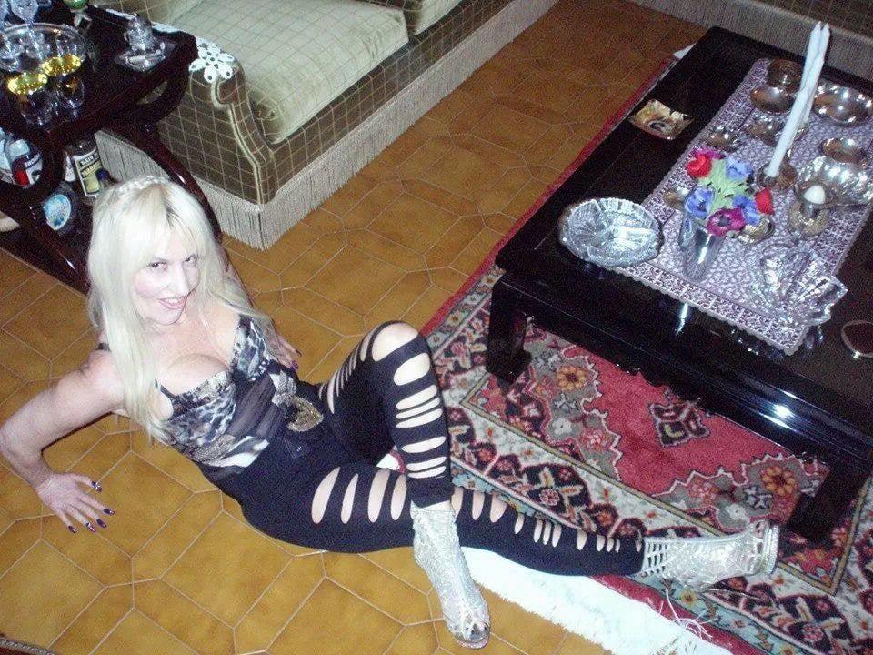 25P Greek Slutty MILF from Social Media : M.X. vol 2