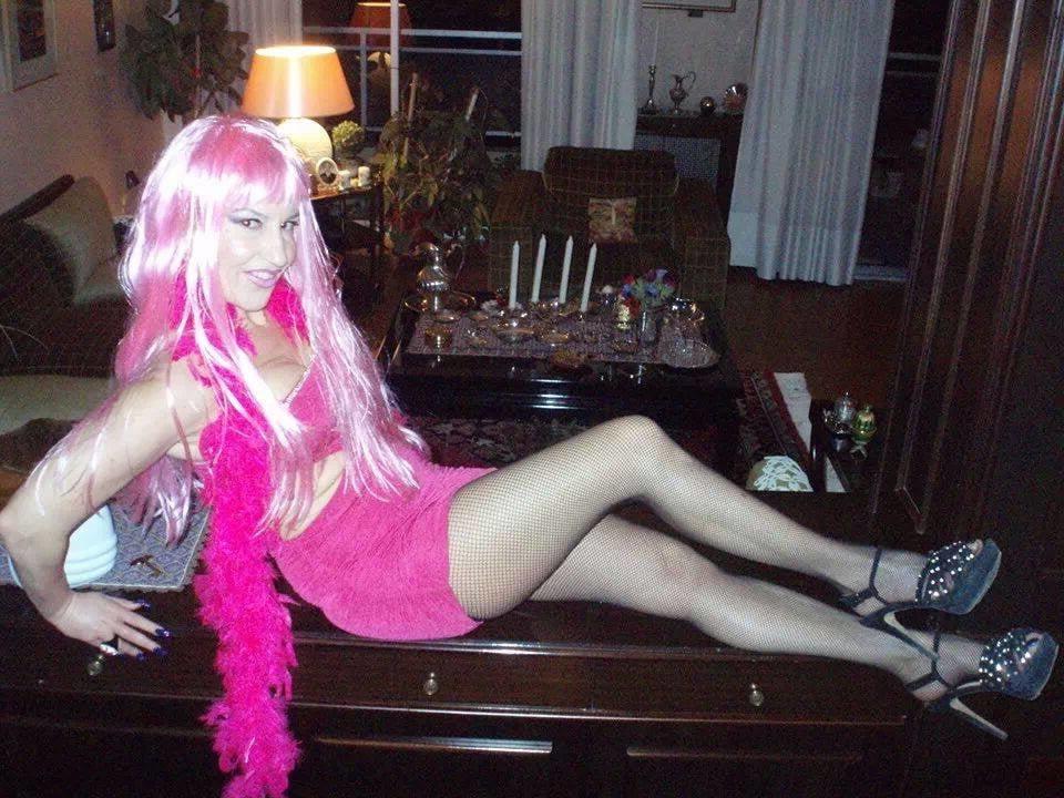 25P Greek Slutty MILF from Social Media : M.X. vol 2