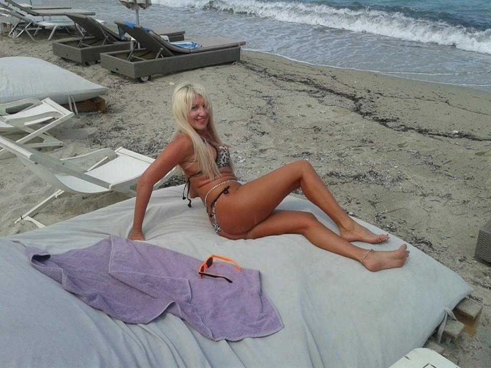 25P Greek Slutty MILF from Social Media : M.X. vol 2