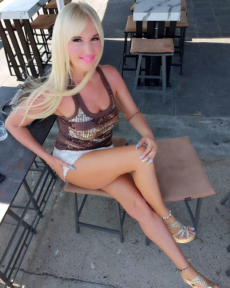 25P Greek Slutty MILF from Social Media : M.X. vol 2