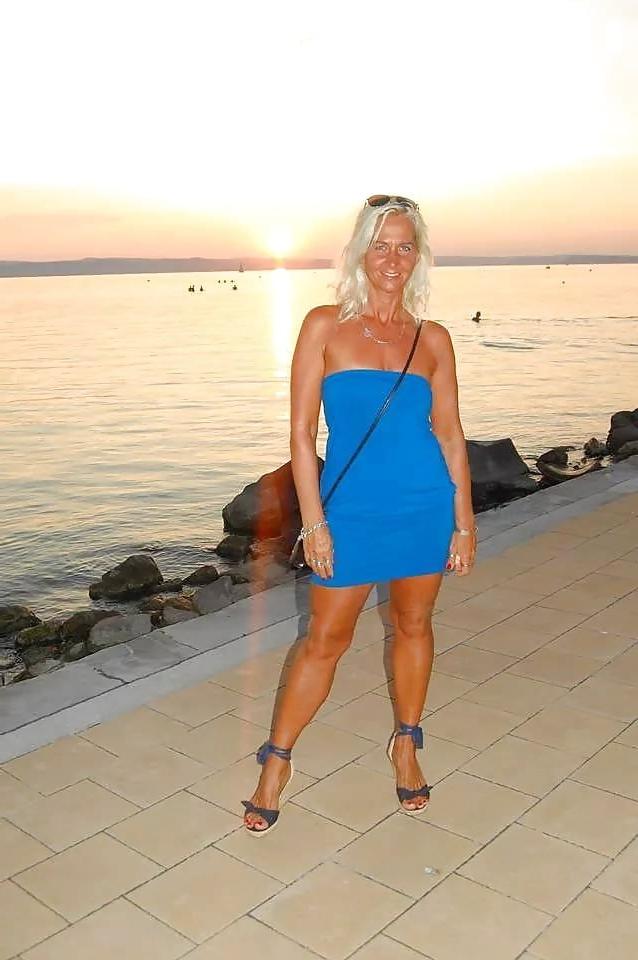 25P Dream Milf Granny 202