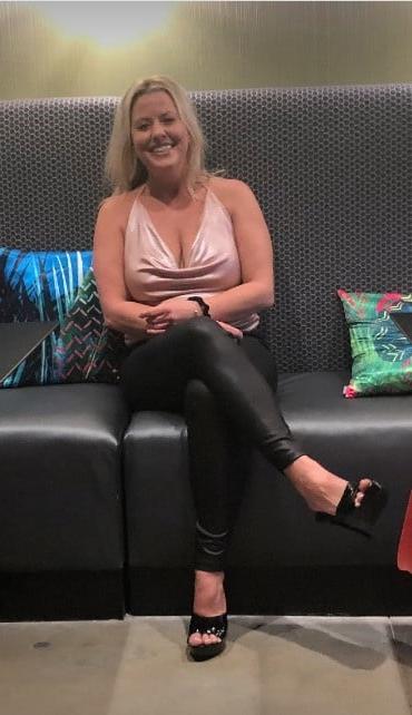 11P Milf