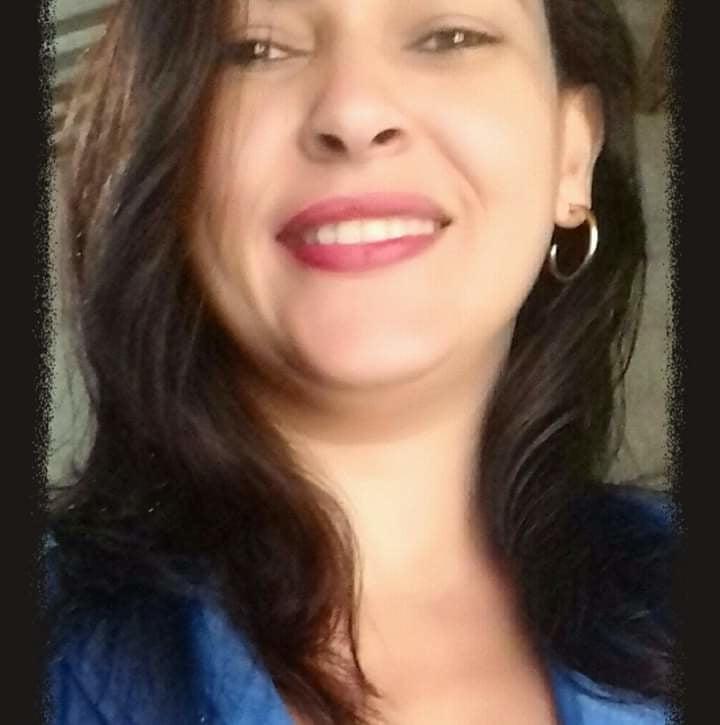 6P Another friends's mom - Is she a MILF?