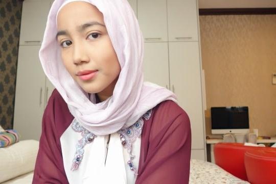 25P Hot Indonesian Girl 6