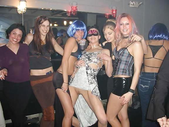 25P No Panties Babes 9 by TROC