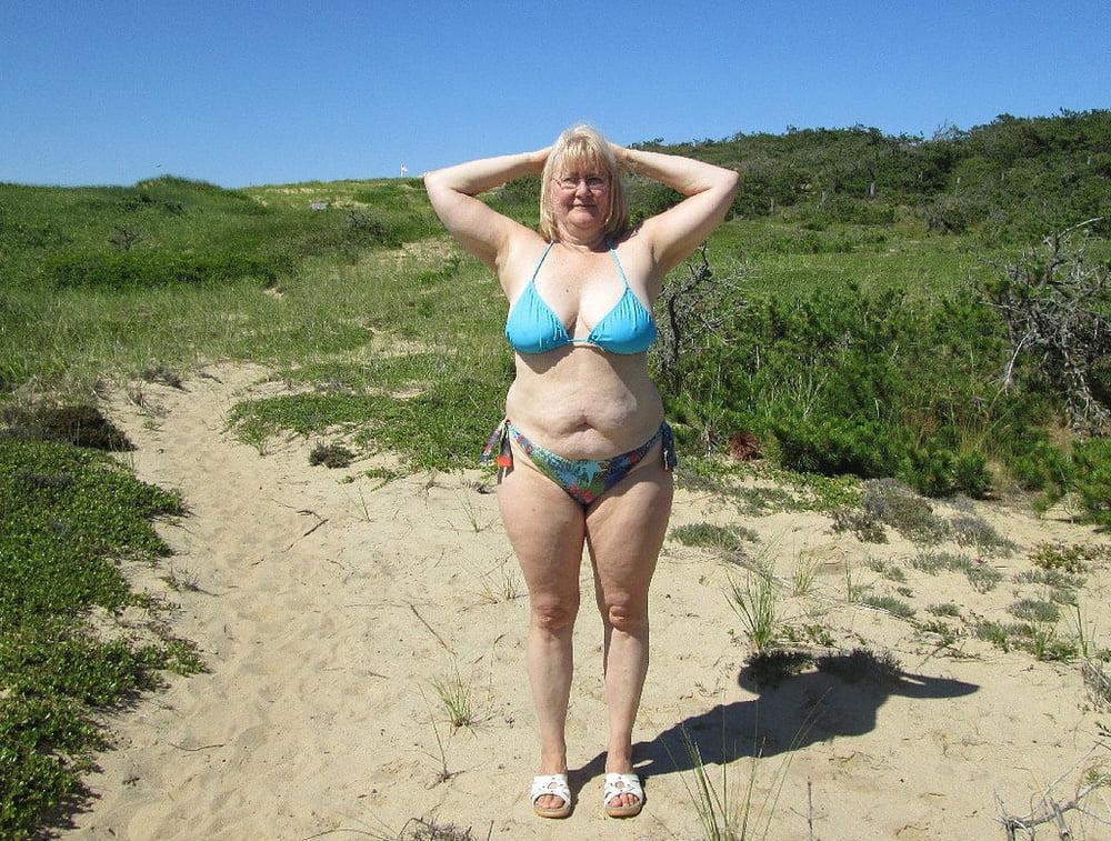 25P 26.Chubby wife in NE England, Dalen