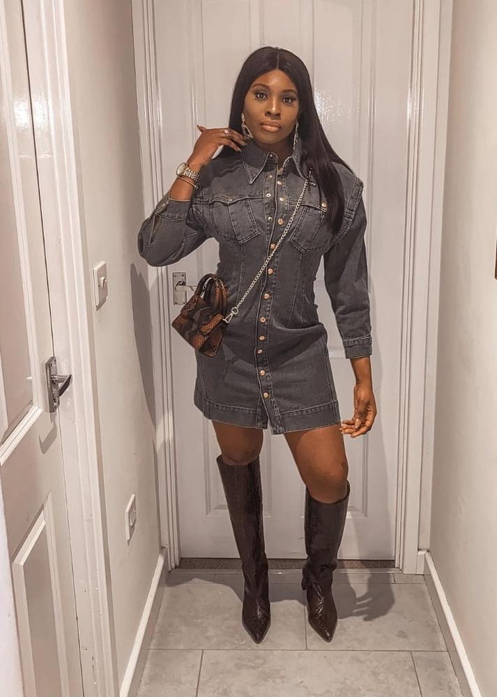 25P Milfs &amp; Gilfs wearing boots no.53
