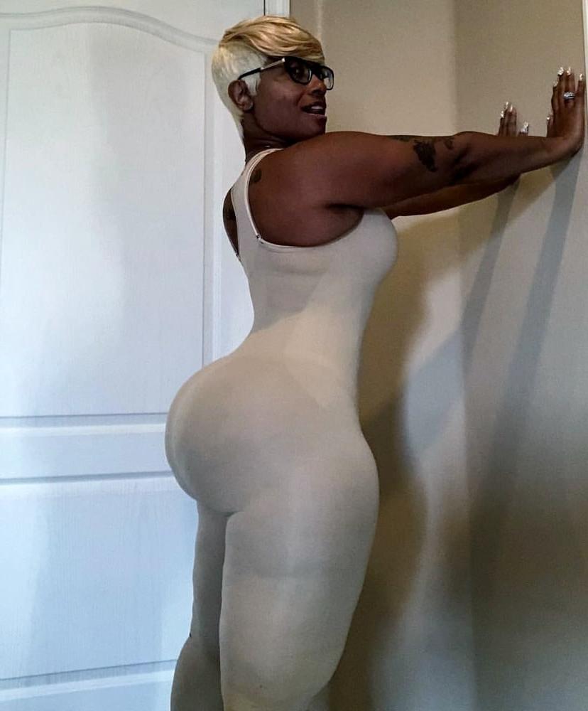 25P Big Ass 2