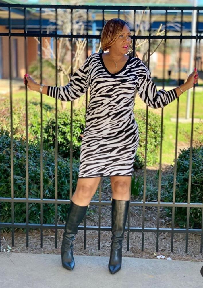25P Insta Milfs &amp; Gilfs Wearing Boots no.31