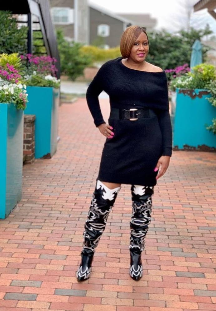 25P Insta Milfs &amp; Gilfs Wearing Boots no.31