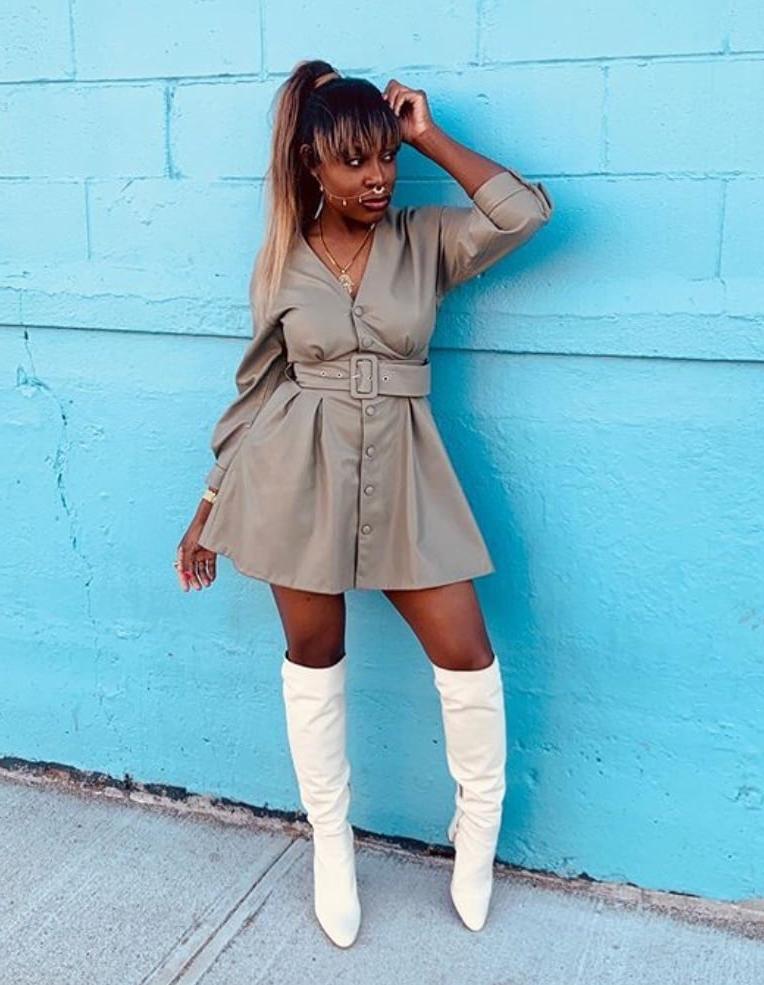25P Insta Milfs &amp; Gilfs Wearing Boots no.31