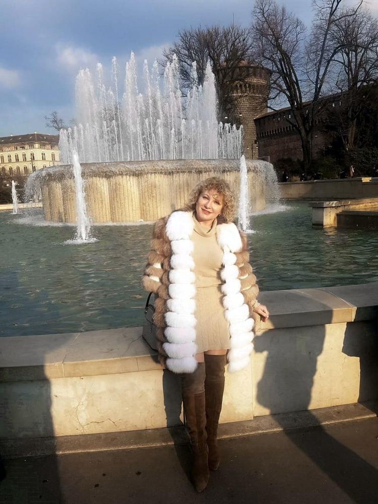 25P Milfs &amp; Gilfs wearing boots no.48