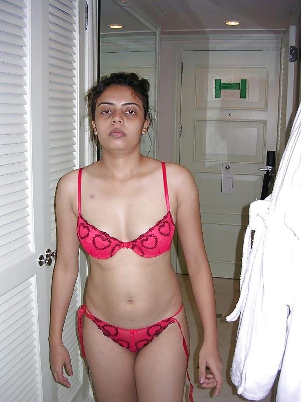 25P Indian aunty