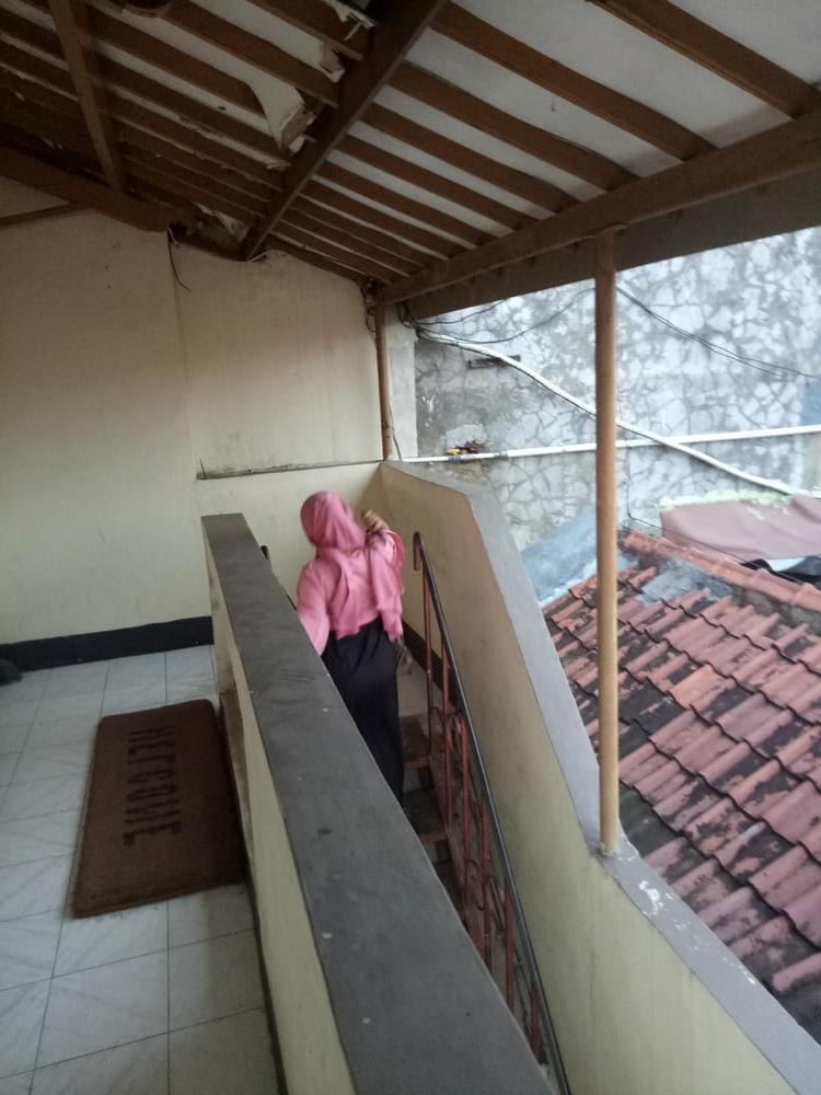 25P Hot Indonesian Girl 1