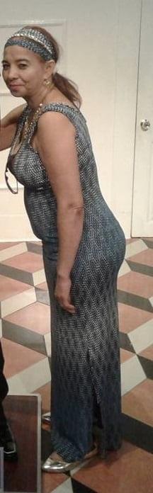 25P Mi tia culona y tetona 2 - Cougar mom with Big ass and tits