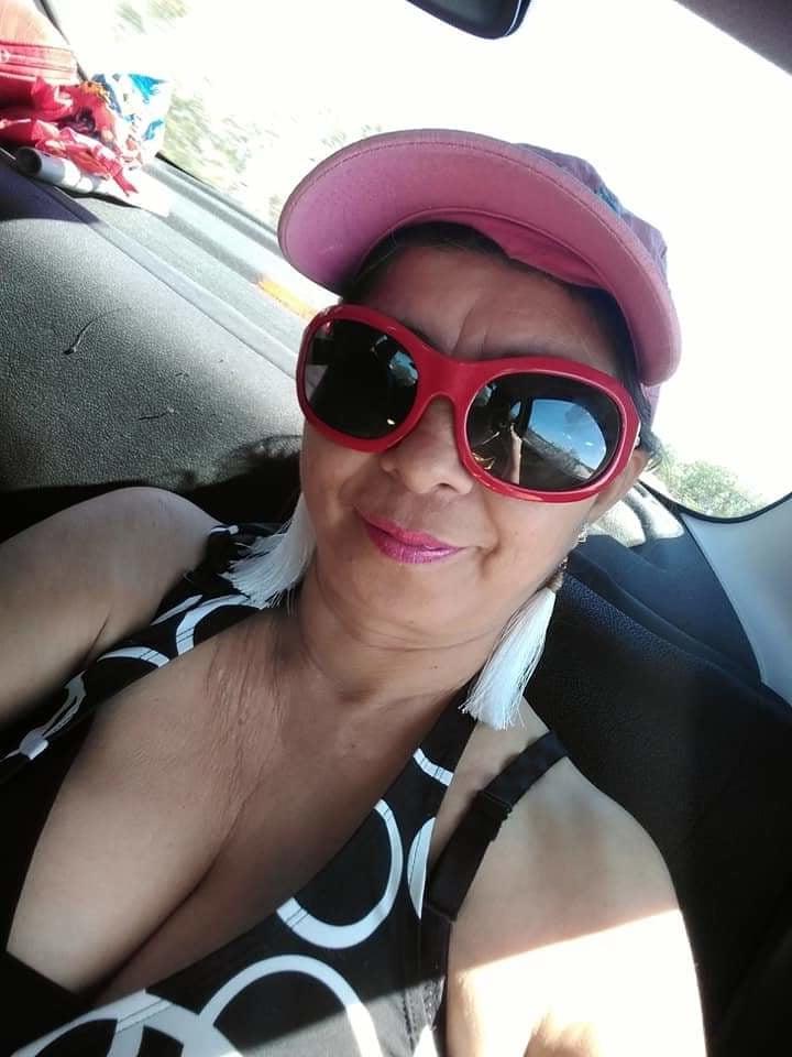 25P Mi tia culona y tetona 2 - Cougar mom with Big ass and tits