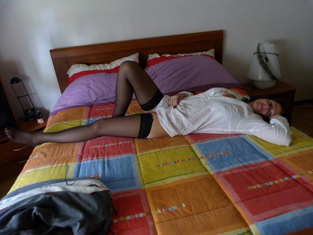 25P 26. Italian wife exposed by hubby
