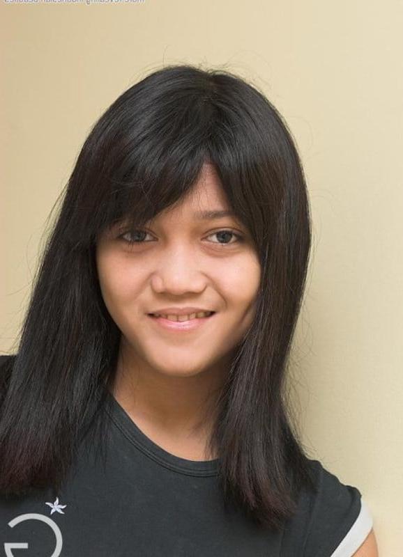 15P Hot Indonesian Girl 4 (Miss Legend)