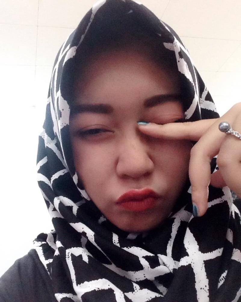 25P Indonesian Hijaber 1