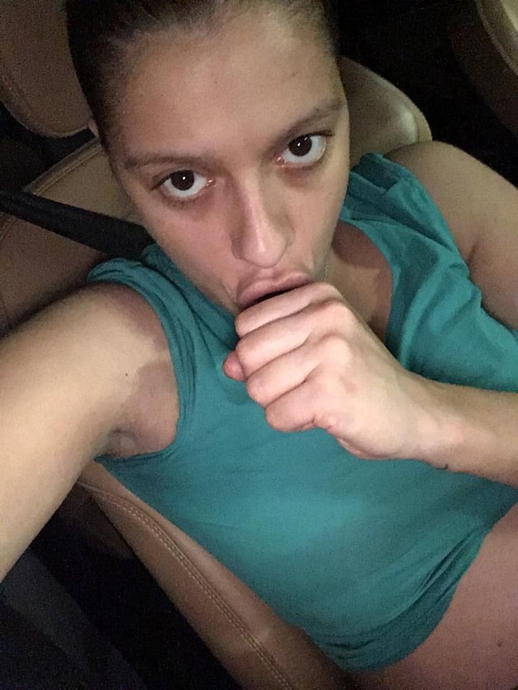 12P Hot Wife