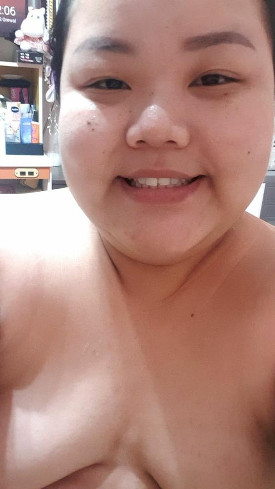 11P A cuck husband exposed his slutty wife Pong (27)