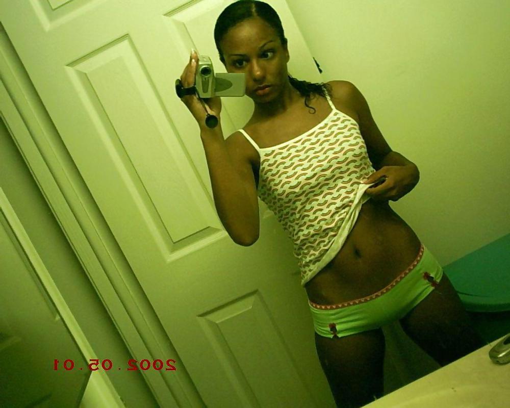 17P Ebony honeys!