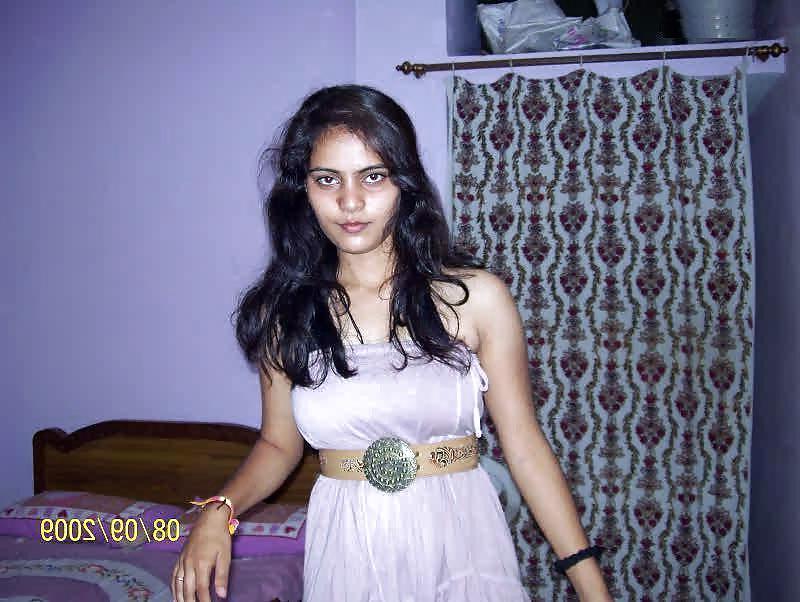 11P Indian Girl Vrinda