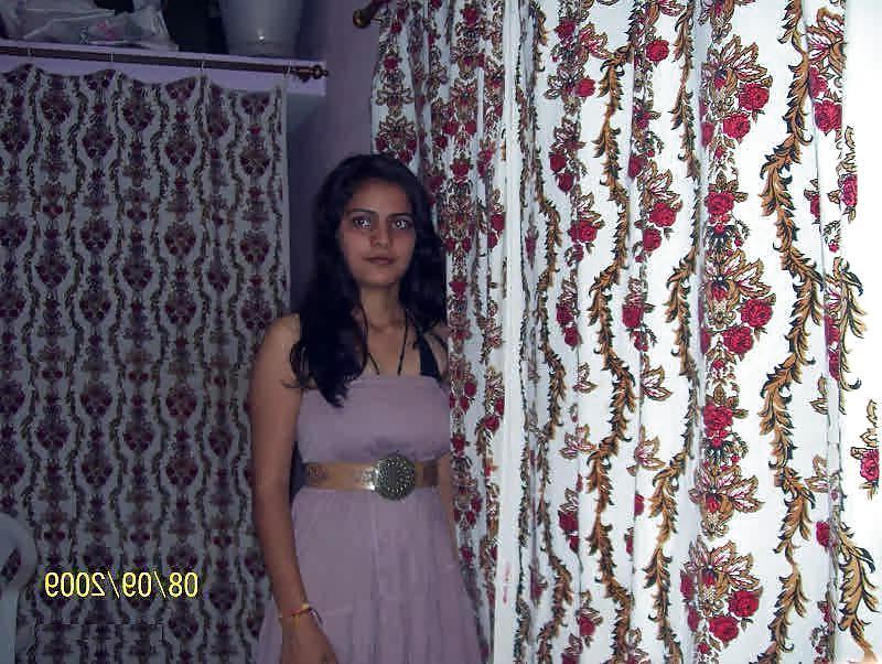 11P Indian Girl Vrinda