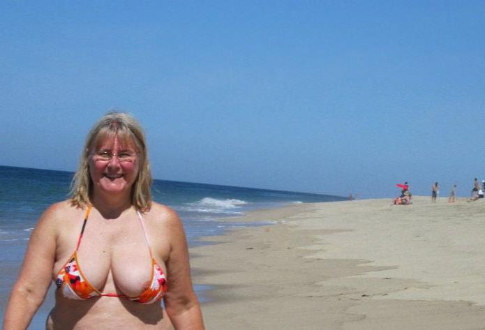 25P 26.Chubby wife in NE England, Dalen