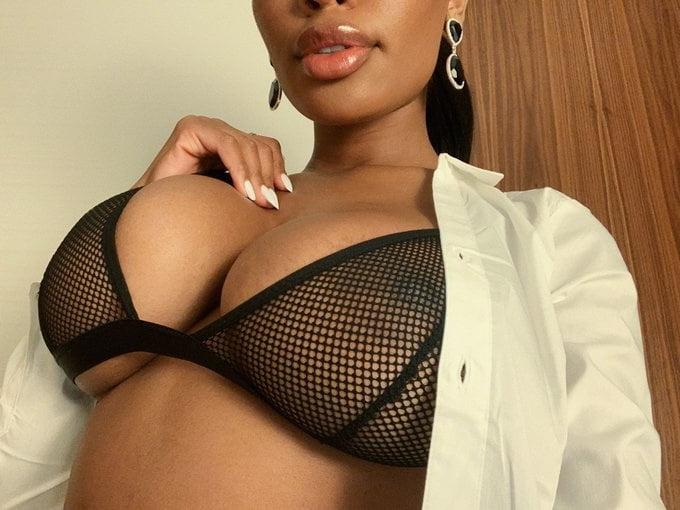25P Super Hot Slut 18