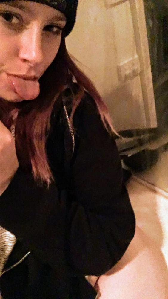 11P Slut Bianca 22
