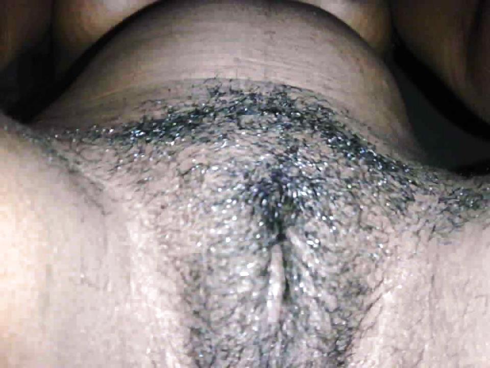 7P Nice ebony pussy