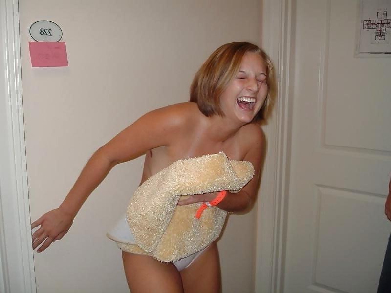 25P Surprise - Girls Caught Naked # 3