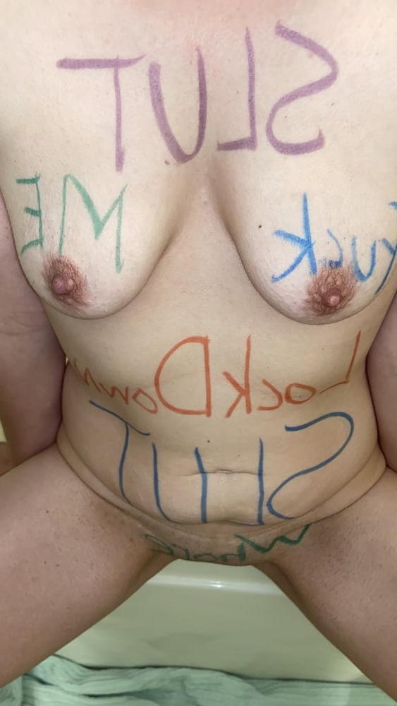 25P DAY17 SLUT LOCKDOWN