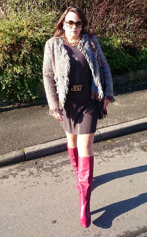 25P Insta Milfs &amp; Gilfs Wearing Boots no.34