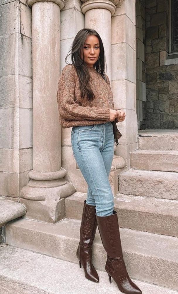 25P Insta Milfs &amp; Gilfs Wearing Boots no.34