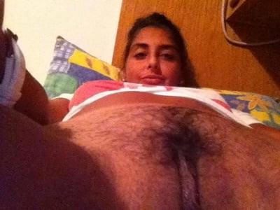 25P 173M DELICIOUS WIFE ARABIAN EXPOSED AMATEUR