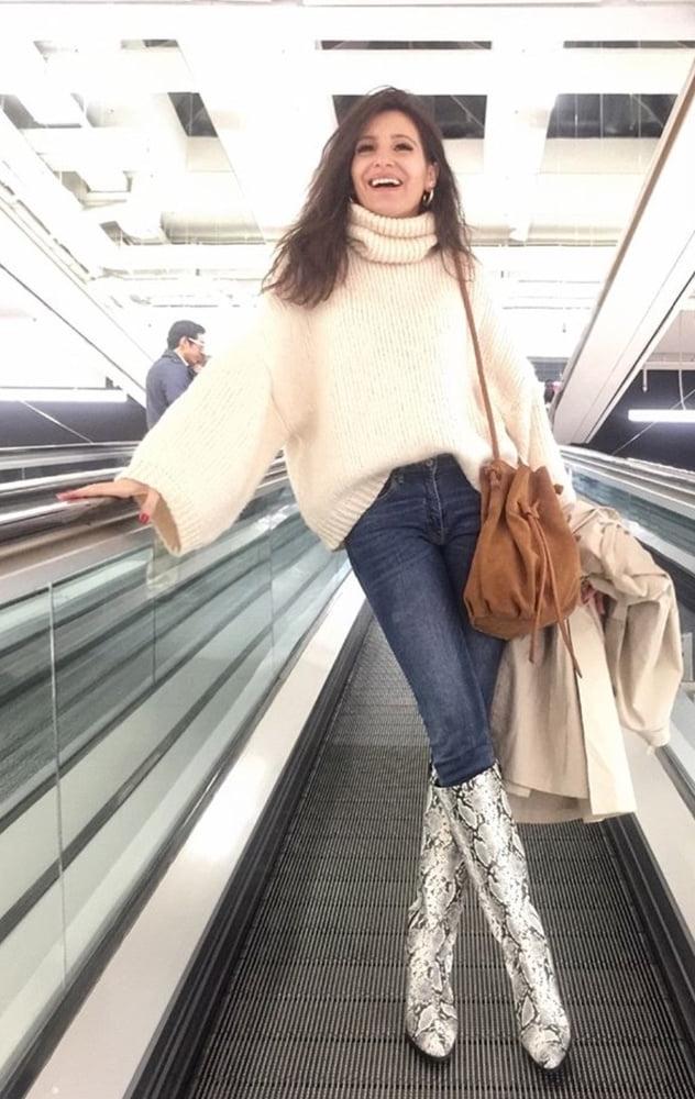 25P Insta Milfs &amp; Gilfs Wearing Boots no.20