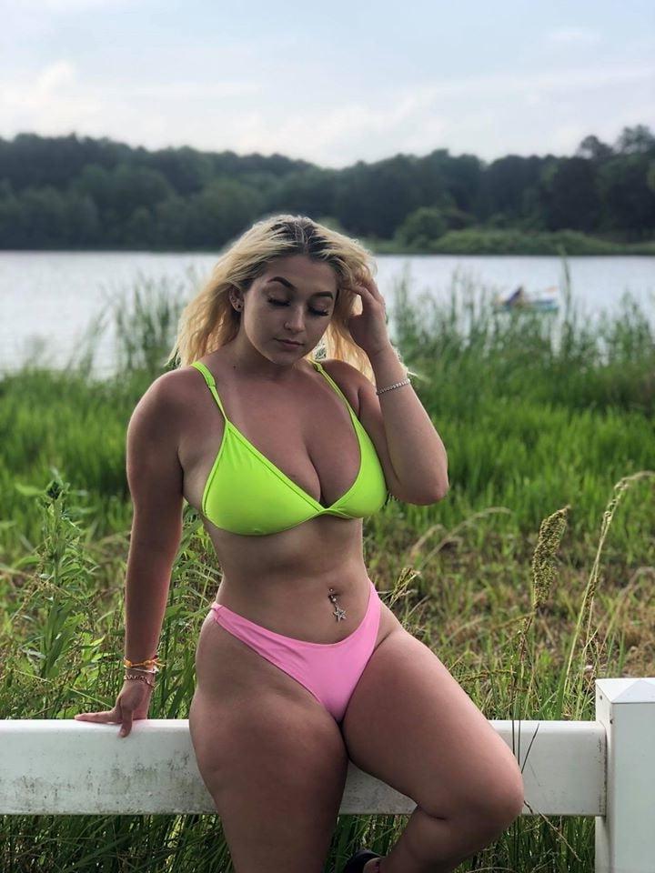 25P Super Hot Slut 12