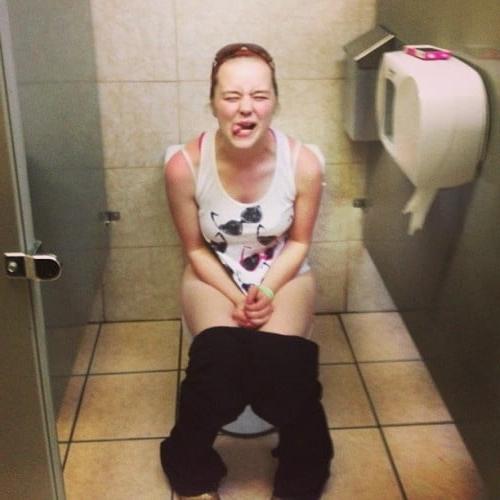 25P Caught Peeing Exposed and Humiliated 4