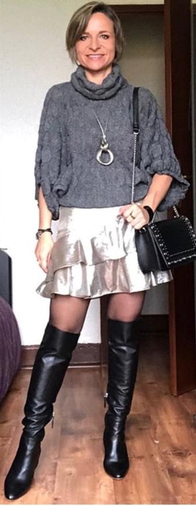 25P Insta Milfs &amp; Gilfs Wearing Boots no.33