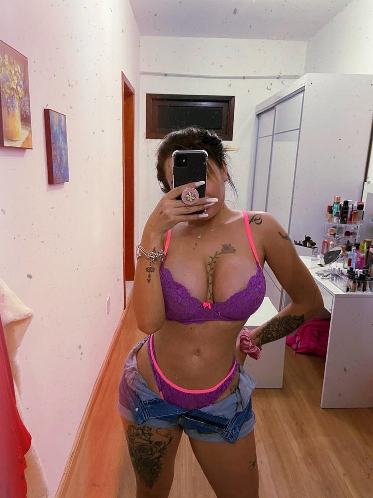 25P Super Hot Slut 13