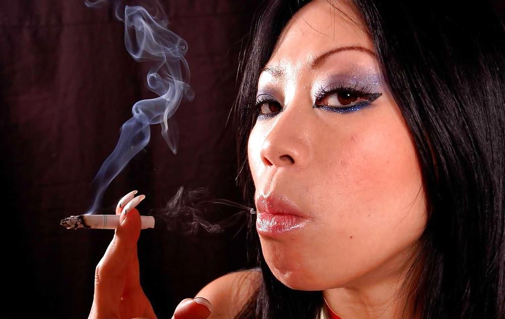 10P Smoking 004 - Delicious Asian Smoke