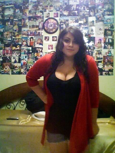 25P 18 With Huge Boobs