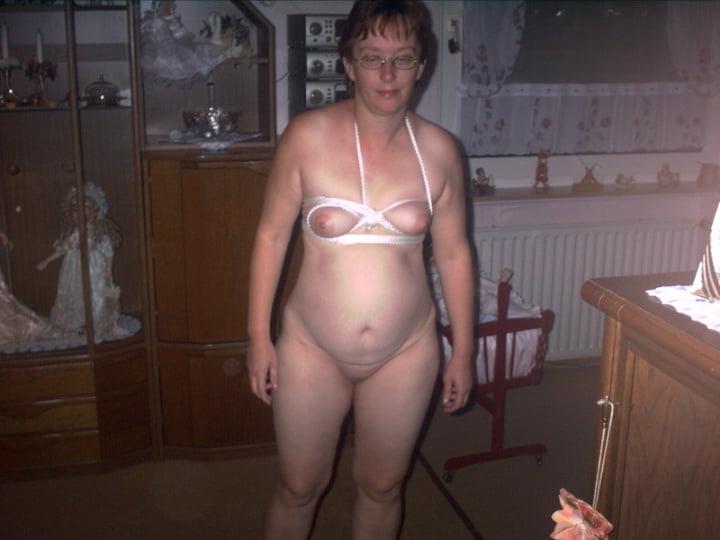 14P German slut