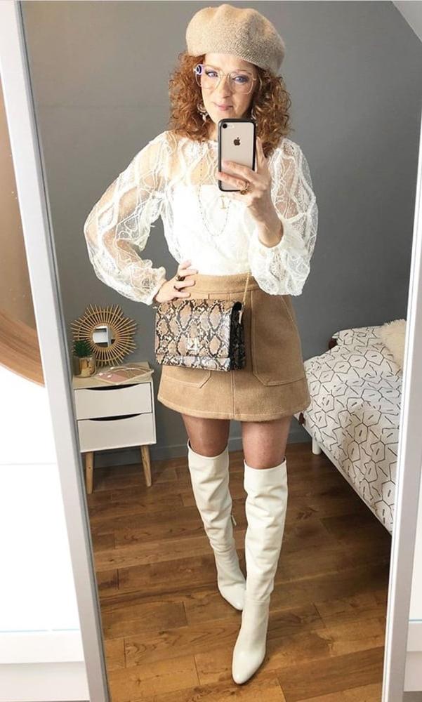 25P Insta Milfs &amp; Gilfs Wearing Boots no.28