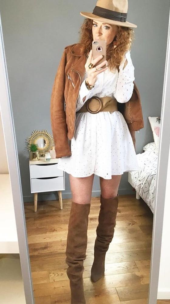 25P Insta Milfs &amp; Gilfs Wearing Boots no.28